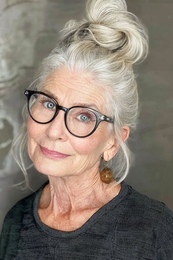 coiffure courte femme senior