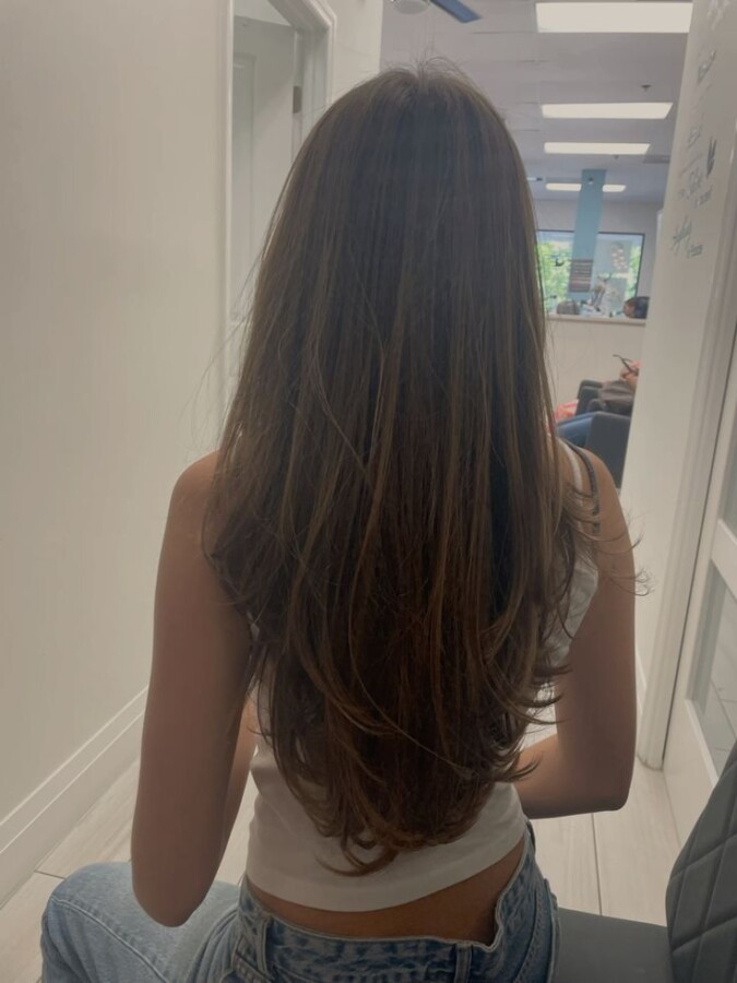 coupe effilée cheveux longs
