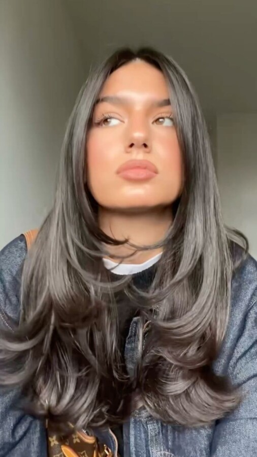 coiffure mi-long élégante
